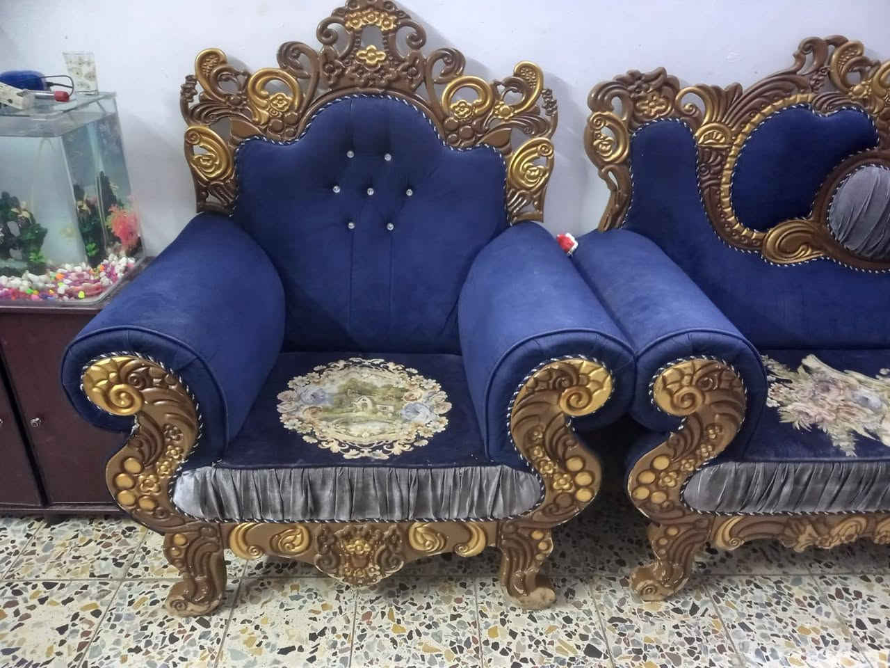 سلام عليكم
تجم ٩ مقاعد ملكي رئاسي جديد
***********
