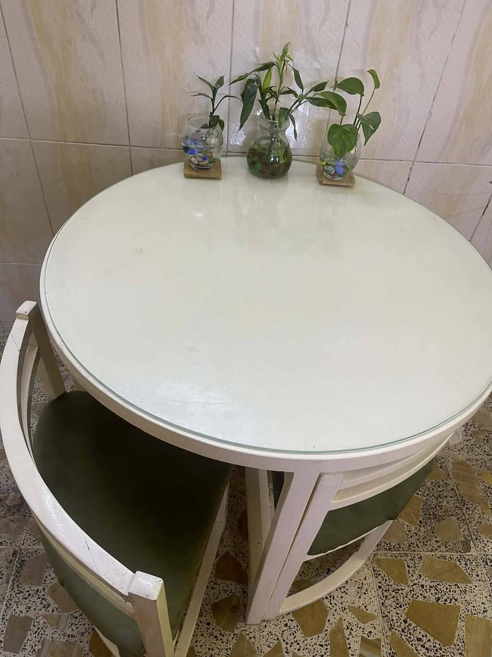 ميز طعام نضيف مابي اي ضرر ب 70 وبي مجال جدآ بسيط مكانه الحريه الثالثه


**إذا كنت صاحب هذا الإعلان وتريد حذفه لأي سبب، رجاءا أرسل رسالة إلى الدعم الفني**