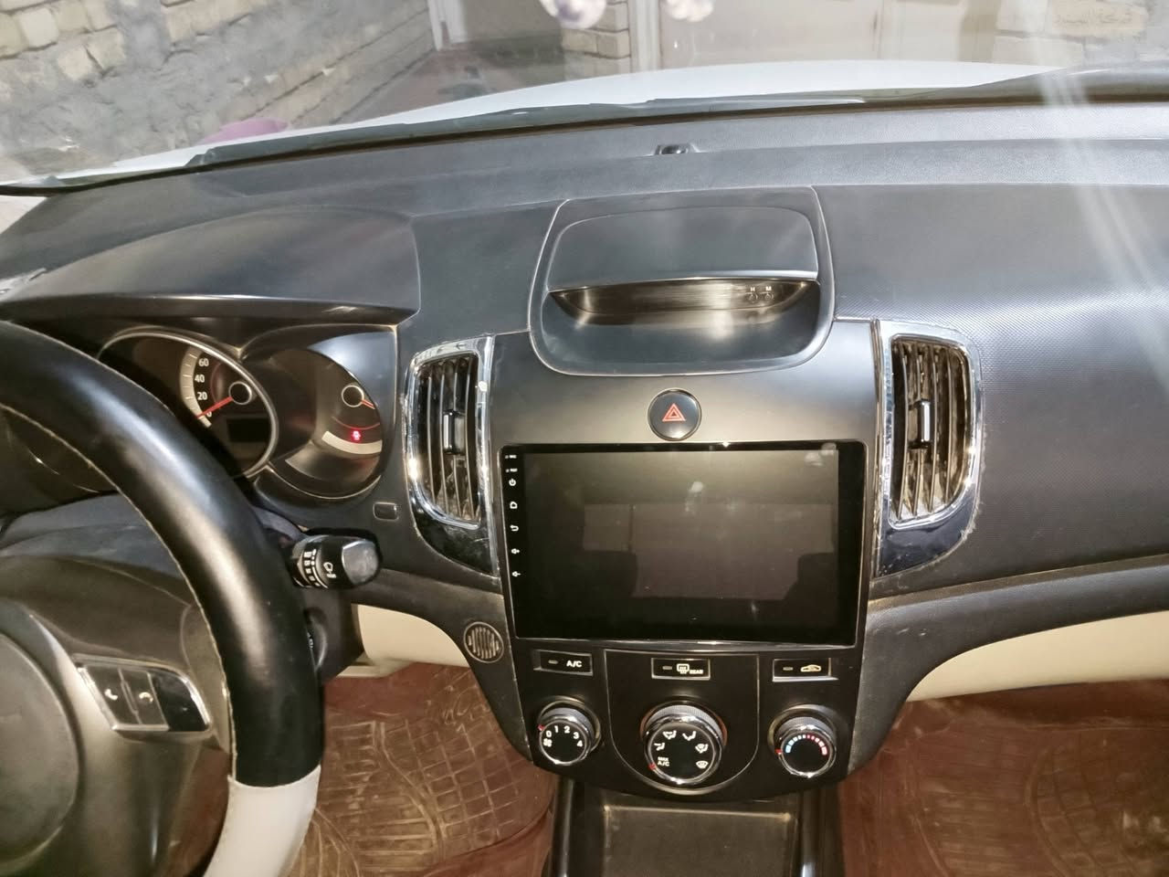 السلام عليكم ورحمة الله وبركاته
سيراتو 11 خليجي ابيض بغداد باسمي
مواصفات السيراتو معروفة بيها نواقص بسيطة جدا السنوية لل27
السعر المطلوب 94
وبيها مجال جدا بسيط 
مكاني بغداد البلديات 

تحياتي للجميع 
ملاحظة اي شخص يشوف السعر غالي ومبالغ بيه يدعيلنا بالتوفيق واكون ممنون منه 
***********
واتساب 
ماسنجر
تلكرام
