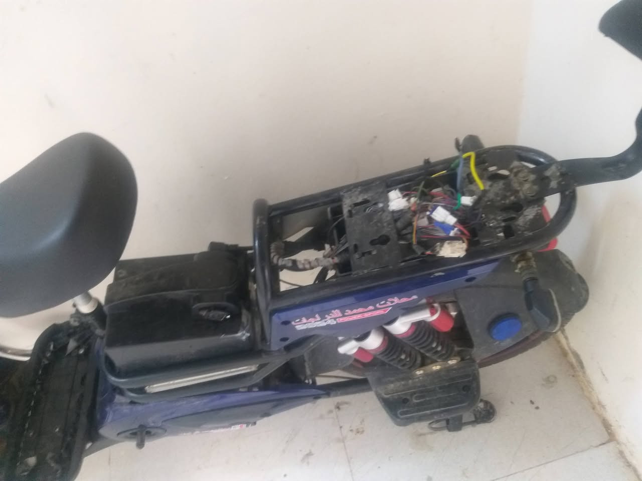 دراجه شحن حجم 20 للبيع بسعر مناسب
بيهه عطل الملف + العقل فقط
باقي الشغلات بالشرط
العنوان / 55 
السعر 125 بي مجال قليل
تليفون 
***********
محمد ابو عبد
