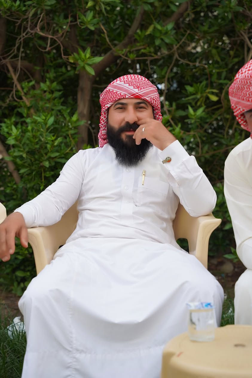 ✨🤍 ستديو علوش الذهبي 🤍✨  
بعض اللقطات المميزة من حفلة زفاف  
👑 عمر الشعباني 👑  
نوثق أجمل تفاصيل الفرح بعدسات احترافية  
وتصوي سينمائي أرضي وجوي بأعلى جودة 📸🚁  

كل لحظة تنحفظ بذكرة ما تتكرر ✨  
📞 للحجز والاستفسار: ***********
