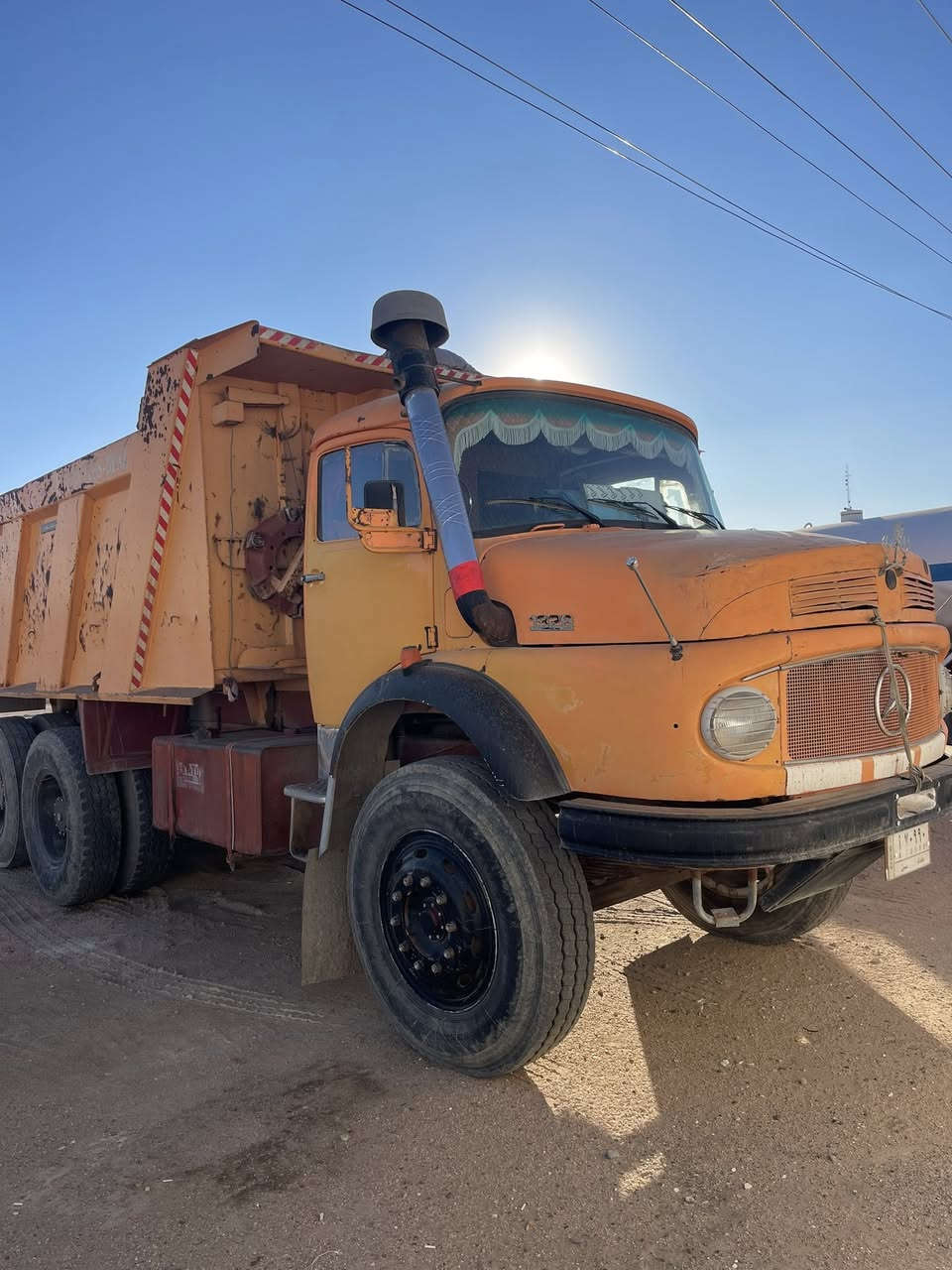 السلام عليكم للبيع گلابه موديل 82 رقم بغداد جاهزه مكينه سوبر كير 111 مجموعه جي اف المكينه بلاديه مكانها رمادي السعر المطلوب 58 مليون قفل
***********
