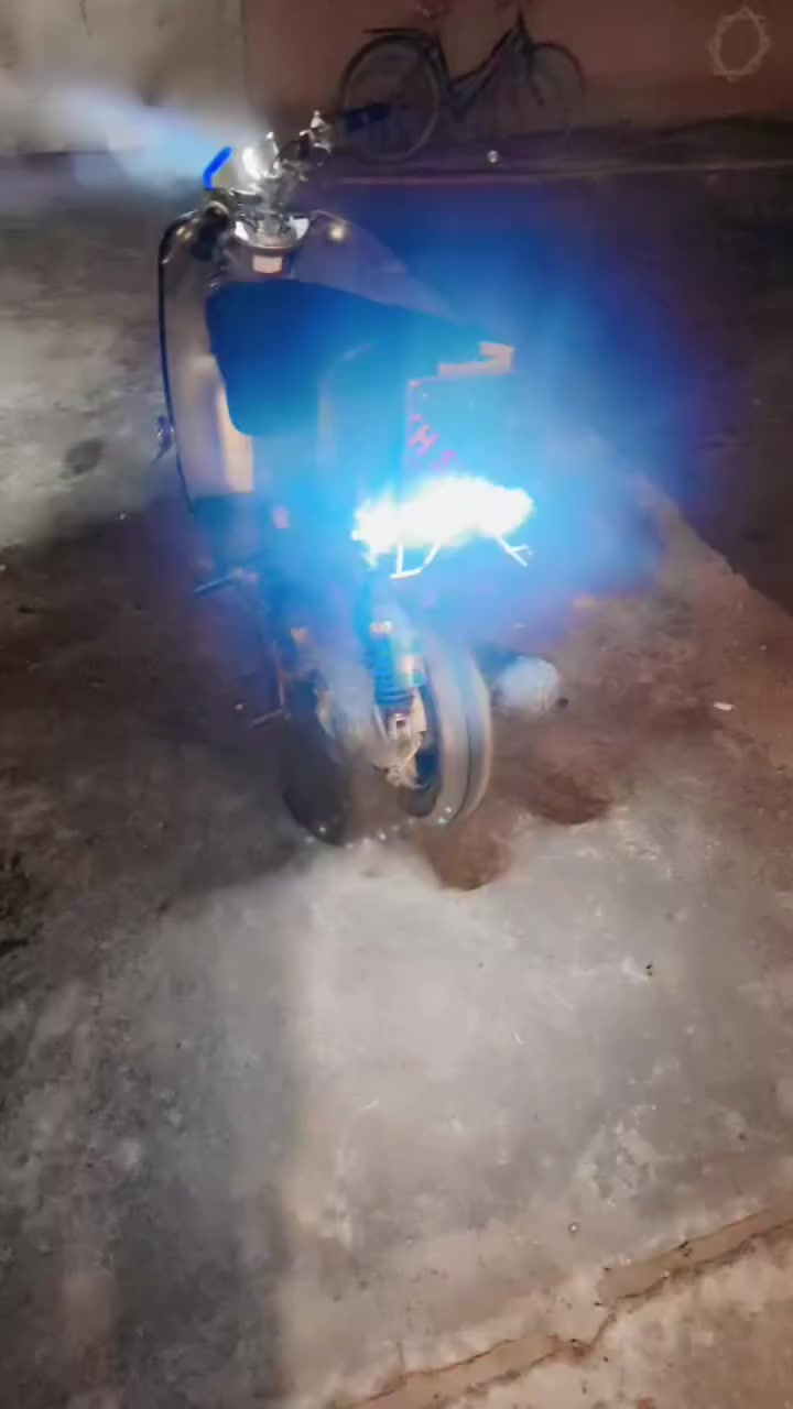 دراجه للبيع 60 سعر مالتها ب 80 وبيها مجال مكان جبله***********
