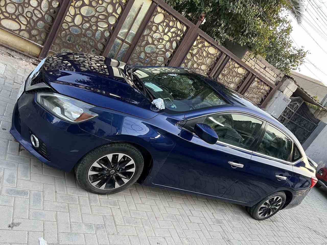 سلام عليكم حبايب كلبي. نسيان سنترا للبيع موديل ٢٠١٩ 
  حادثها جاملغ وربع البنيد وباب سايق نصه مصبوغ كلير 
( ايرباك شاصي لغد سليم ✅)
بصمه وبصمه ابواب وبصمه جنطه وتحكمات ستيرن شاشه كبيره كير محرك مكفول 
للستفسار ***********
