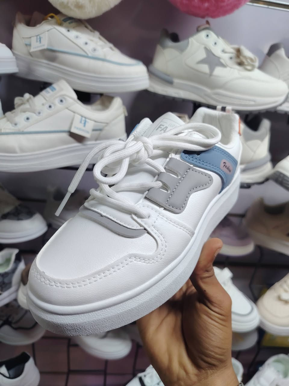 يالله تم وصول بضاعه من الاحذية نسائي و الأطفال
عنوانه شارع الهواء مقابيل شركه النرجس الحمزه الشرقي


**إذا كنت صاحب هذا الإعلان وتريد حذفه لأي سبب، رجاءا أرسل رسالة إلى الدعم الفني**