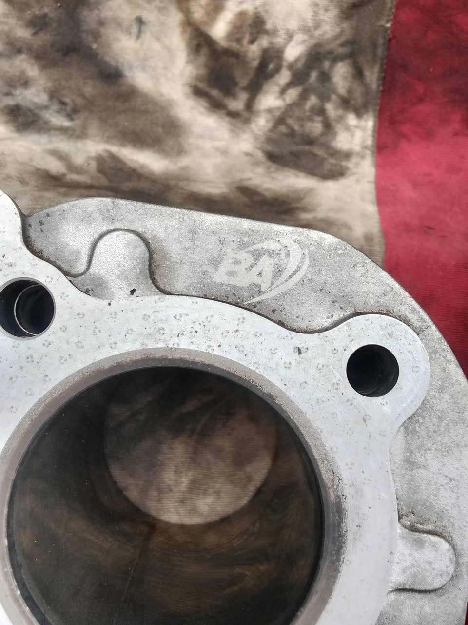 ماكس عدله
بوشه 55 مثل ما موضح بل صورا الكلجات اغله من الدراجه الشلعه تموت 
كفرات موجوده الصفاح لسود 
الضفيره شرط زلغ مابيها الدراجه بعدها على السحك ماجانت كايمه بس ولفات بيها 
مكاني فالكه سلمان باك 🙂 
***********وتساب فقط
