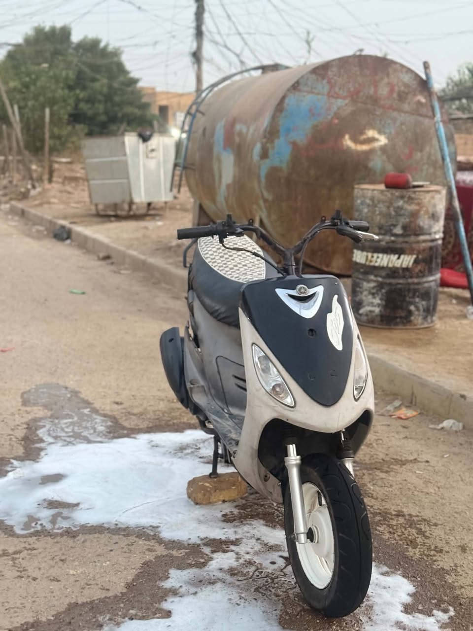 سلام عليكم شباب دراجه البيع ماكس منغولي الشراي يطب خاص وهاذه رقمي 
***********دراجه كامله كفرات خدتم واحد
