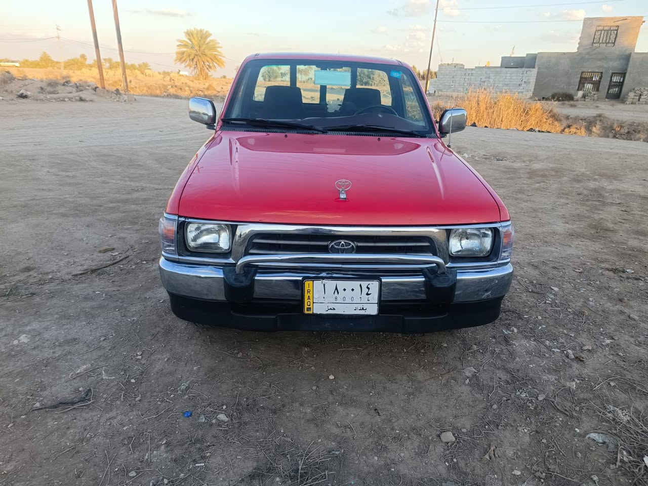 سلام عليكم للبيع موديل 2001سياره مكفولة كفاله عامه محرك ما مفتوح سنويه ل 28 بغداد السعر 120بيه مجال مكانه ديوانيه ***********
