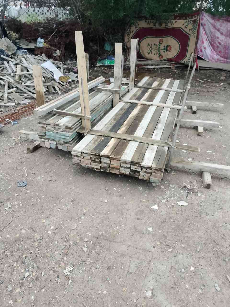 خشب للبيع مكان صويره ***********
