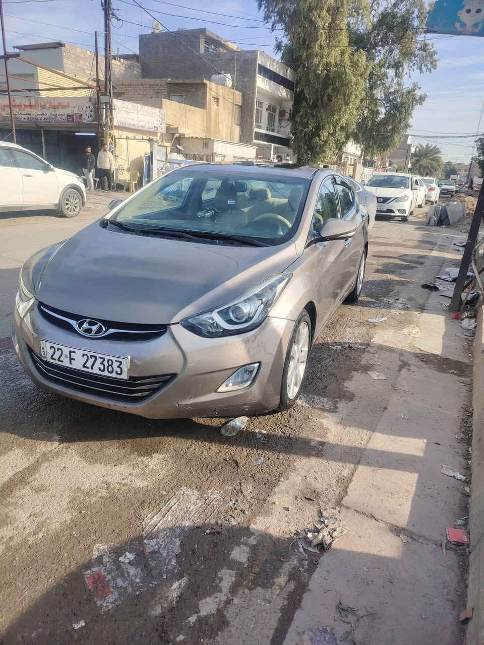 النترا  ٢٠١٢ خليجي محرك ١٨٠٠ دوش رقم اربيل جديد 
سياره بدون صبغ وتبديل بيها جراد بل قماره وبل جنطه 
كير مكيه مكفولات لاتبخير ولا تنقيص الكير جديد حاويه مشدود صدر كله جديد تخم تاير مابيها نقص السياره 
عارضها ٩٨ مجال بسيط مكاني بغداد الجديده
***********
