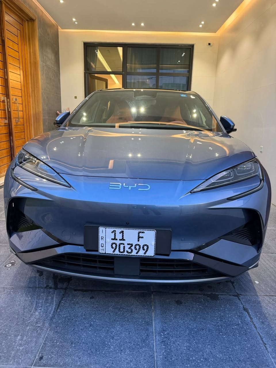 للتواصل: ***********

للبيع
BYD Sea Lion 07 EV
موديل 2024 – سيارة كهربائية بالكامل بتكنولوجيا حديثة وتصميم رياضي

الموقع: بغداد – شارع المطار

اللون الخارجي: رمادي ميتالك
الداخلية: جلد فاخر لون برتقالي
الوارد: الشركة
سعر: 25500 الف دولار 
المواصفات:
بطارية Blade الأصلية من BYD
سعة البطارية: 80.64 kWh
نظام دفع خلفي 2WD
القوة: 308 حصان
مدى يصل إلى حوالي 610 كم بالشحنة الواحدة
يدعم الشحن السريع

شاشة وسطية كبيرة تعمل باللمس
عدادات ديجيتال بالكامل
مقاعد جلد فاخرة
سقف بانوراما
تشغيل بصمة
فتح أبواب بصمة
كاميرات محيطية مع حساسات اصطفاف
إضاءة LED كاملة أمامية وخلفية
مكيف أوتوماتيك
مقود متعدد الوظائف
نظام ثبات إلكتروني
جنوط رياضية
صندوق خلفي كهرباء
السيارة موديل 2024 حديثة جداً ونظيفة وتتميز بتكنولوجيا متطورة واقتصادية بالاستخدام.
