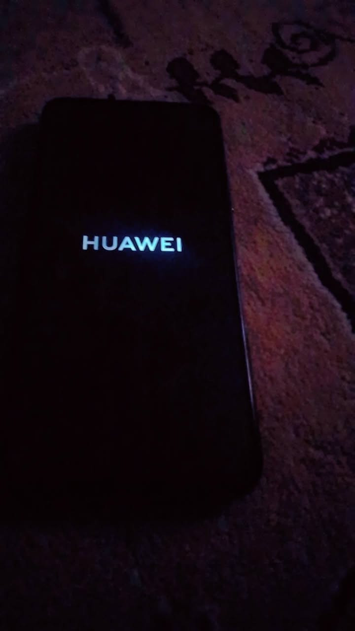 جهاز هواوي زلغ مابي جديد  غني عن التعريف جهاز انضف من الصوره كامره امامي تطلع ليوفوك من تفتحاها ذاكر ١٢٨ فول الجهاز وابد ما مفتوح ومواصفاته ماتنذكر سعره ١٤٠ وبي مجال قليل شط العرب


**إذا كنت صاحب هذا الإعلان وتريد حذفه لأي سبب، رجاءا أرسل رسالة إلى الدعم الفني**