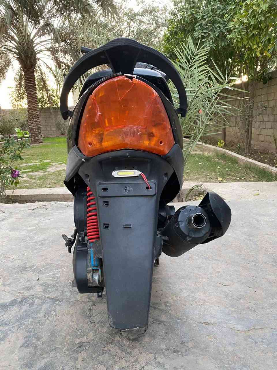 سلام عليكم
للبيع ماكس عدله 

محرك مفتوح على أيدي 

شغاله نكره سلف هندر

سعر 400 وبيها مجال  

مكان حله حي الجزائر 

الهاتف *********** تحياتي للجميع
