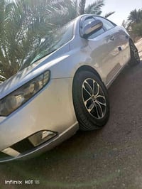 سيراتو20011.خليجيه،كفاله صبغ وحادث وتبديل صدر امامي خلفي تخم تاير،تبري...