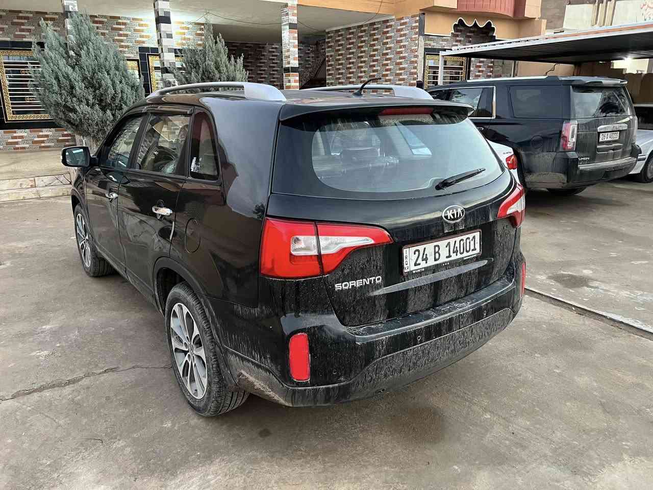 سلام عليكم 
سورنتو امريكي 
موديل 2014
كير ومحرك 4شرط 
تواير وصدر جدد
السعر 165  وبيها مجال للطيبين 
الرقم ***********
