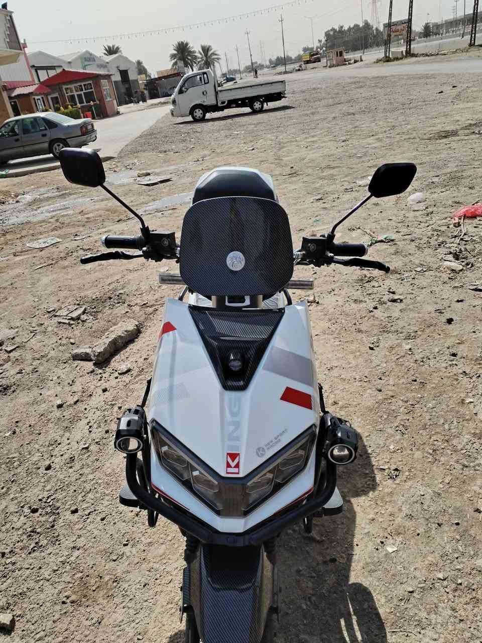 دراجه شحن مستخدمه يومين فقط
بل كرتون شخط. ماكو مستخدمه يومين
مكان تاجي سعر 950
***********
 موصفات كلشي بيهه
