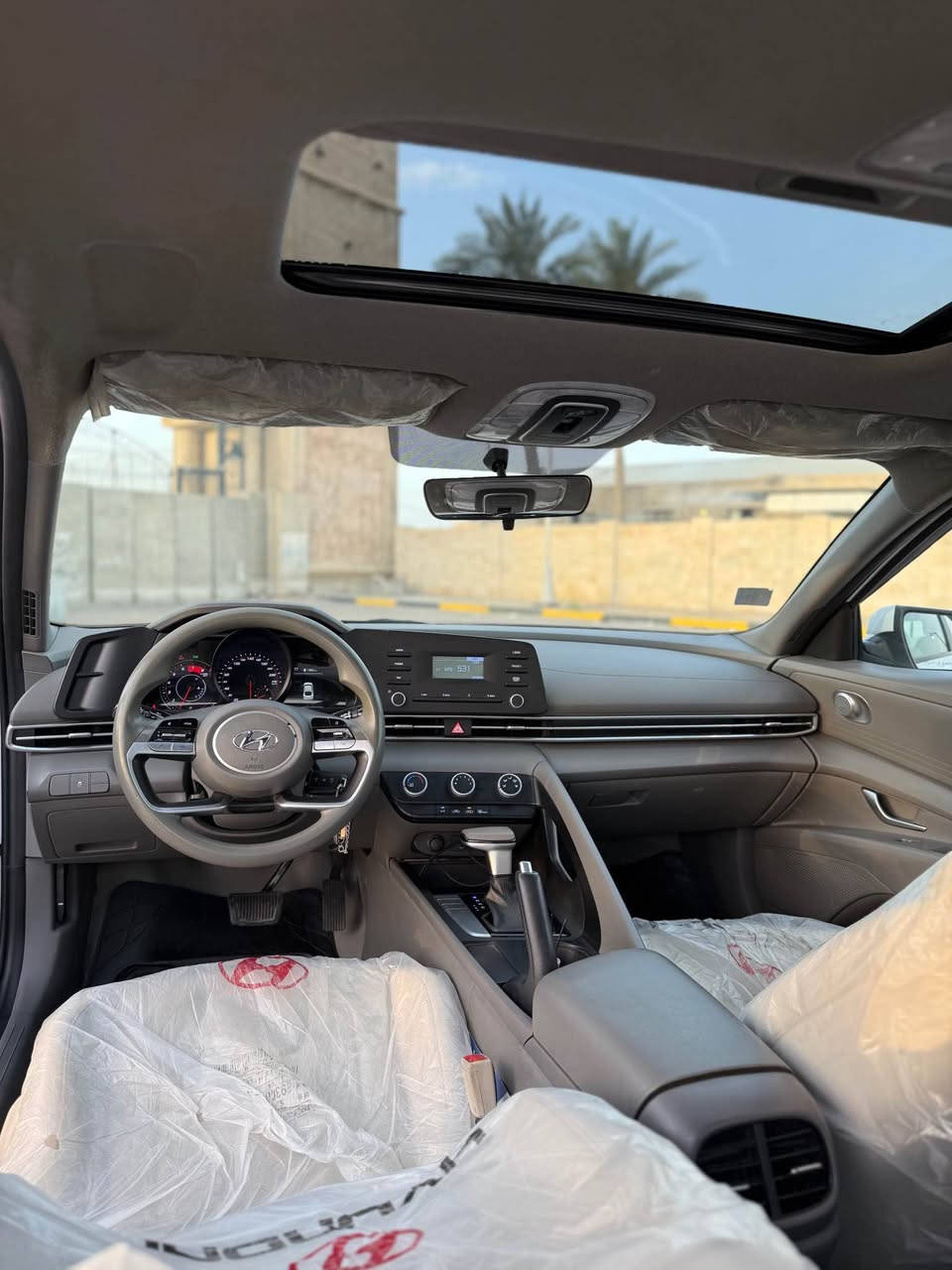 للبيع او المراوس 
النترا خليجي ٢٠٢٣ 
بغداد باسمي تحويل مباشر  حره 
كفاله ضربه و صبغ و تبديل  وبارد بيها بس طخات صغار  ع حالهن 
كير و مكينه و حداده و تخم تاير  اخت الزيرو  جاهزة 
ماشيه 100الف كيلو 
مكينه 1600 دوش كفاله و كير at
تبريد قطعتين ثلج 
فتحه سقف 
5 ويل كب 
بقيه المواصفات معروفه 
السعر 145 
*********** البصرة, العراق
