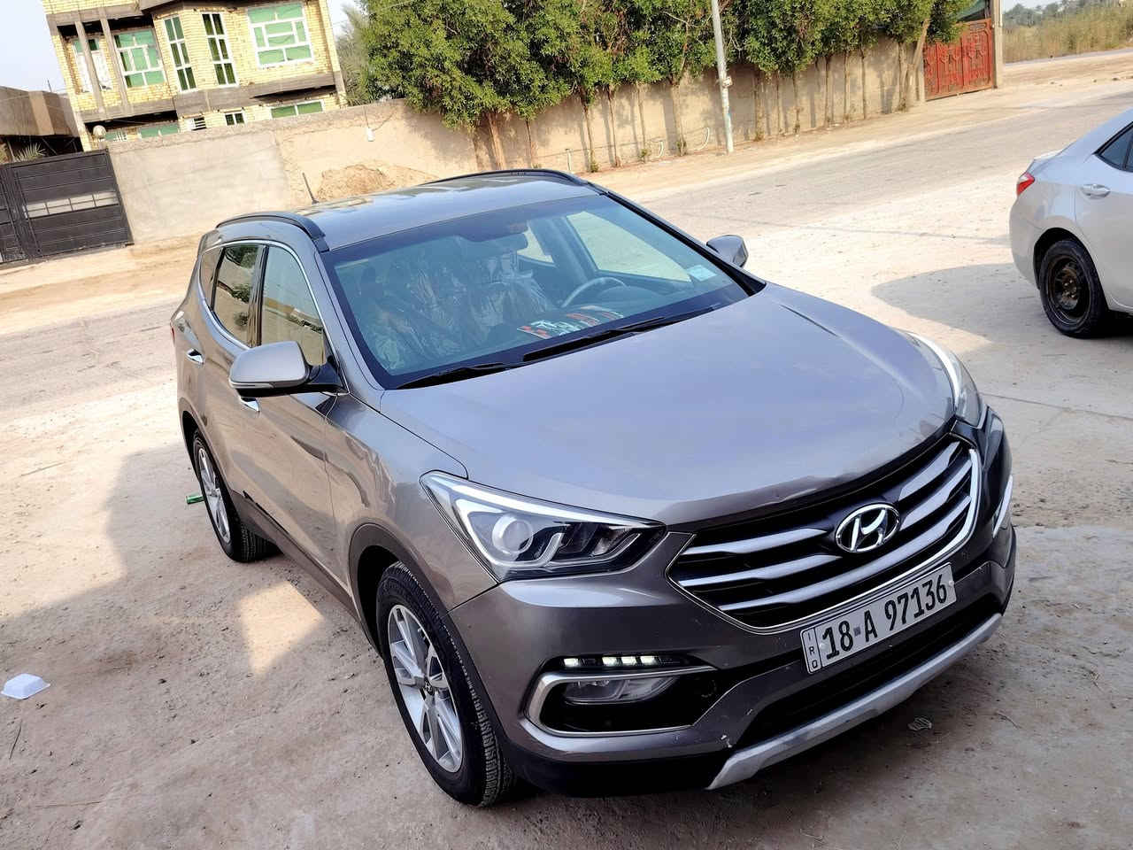 السلام عليكم
هونداي سنتافي 2018 
وارد امريكي مكينه 2400 
كير ومحرك مامفتوحات 
 السياره كلين بدون حادث فقط دعاميه
 حداديه وتخم تاير جدد
تبريد قطعتين 
تدفئه كشنات 
شاشه 
كامر 
تحكمات
انظه قياده 
مثبت سرعه 
اشاير بالمري 
هزه جديده 
السياره باسمي شخصياا
السونار مرفق بالمنشور
السعر 162
مكان السياره بابل بالحله

***********
