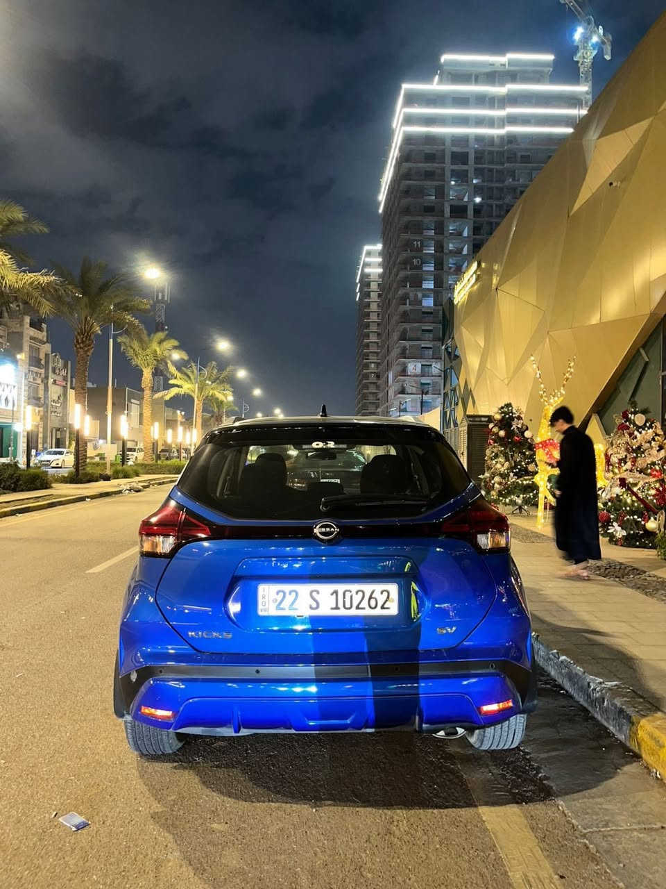 Nissan kick Sv 2023 للبيع
مواصفات :- 
1 - بانوراما
2 - مانع انزلاق 
3 - مثبت سرعة 
4 - حساسات 
5 - كامرات امامي وخلفي
-
( ضرباتها خفيفة كما موضح بالصور ) 
( ماشية 70 الف كيلو ) 
( السعر 135 قابل للتفاوض ) 
( للاستفسار ‭٠٧٨١ ٤٠٠ ٣٣٢٨‬ )
