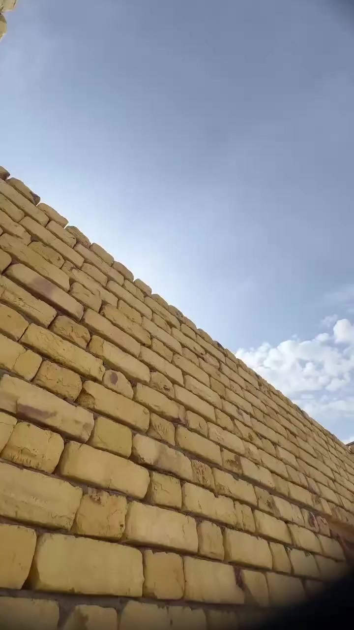 اللهم صل على محمد وال محمد 
جزء من عملي نظافه 100/100 والتزام ب الموعد ***********
