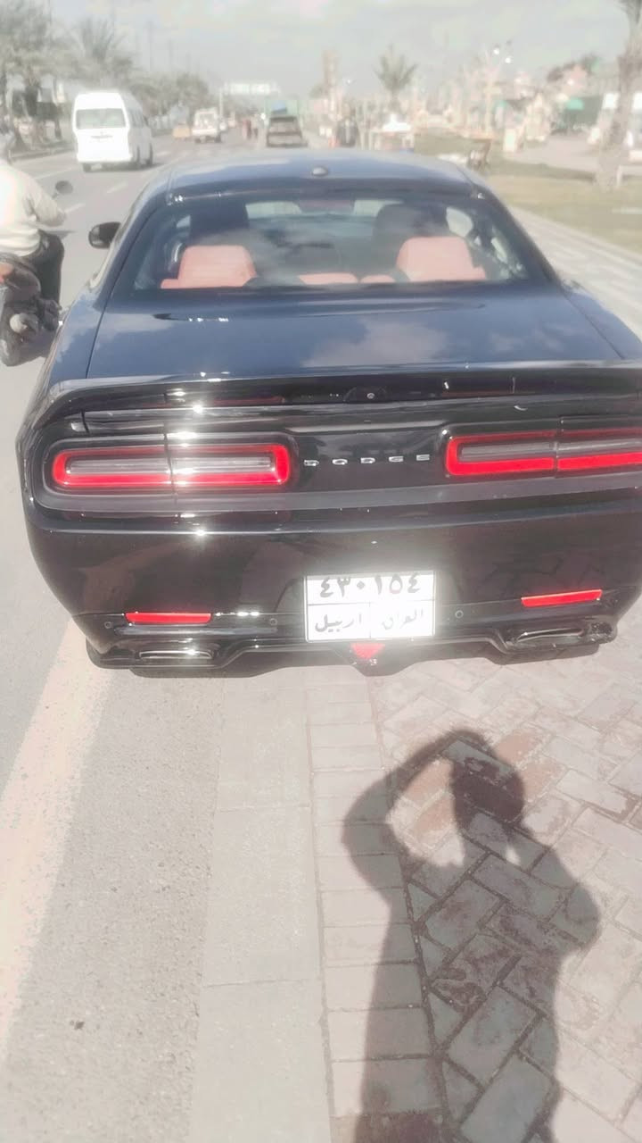 اسلام عليكم شباب دوج جالنجر موديل 2016 خليجي أربيل للبيع فول مواصفات ماعدا الفتحه السيارة مصبوغه عام لون متغير ينطيك سبعه الأوان بيهه حادث بجم اوبيهه كص السيارة السيارة جاهزه منكلشي متصرف عليها الف شاشه جبيره غرفه حمراء شفتات استيرن رادارات دشبول اخياط تخم تاير جديد صدر أمامي خلفي جديد مكينه اوكير مكفولات السعر دفتر أو عشره يعني 110 ورقة مكان السيارة بغداد مدينت الصدر للستفسار التصال *********** مامتواجد علا الفيس بيع فقط
