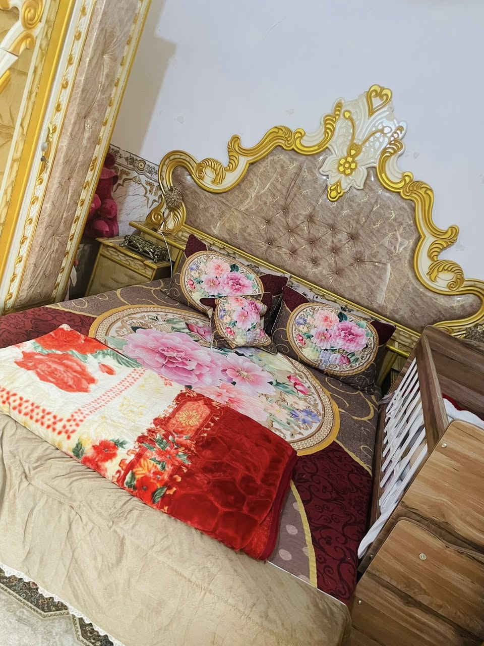 غرفه عراقيه نضيفه كلش اخت الجديد سبب البيع بسبب ضيق المكان مابيها اي شي يدات ميز تواليت احنه شايليهن لان عدنه طفل 850


**إذا كنت صاحب هذا الإعلان وتريد حذفه لأي سبب، رجاءا أرسل رسالة إلى الدعم الفني**