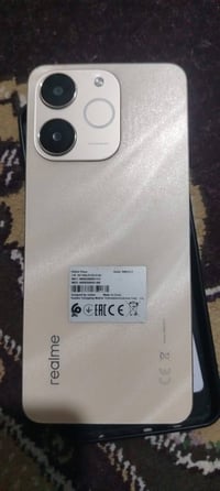 ريلمي هوت ٧٠ • ٢٥٦ جيجا • ٨+٨ رام