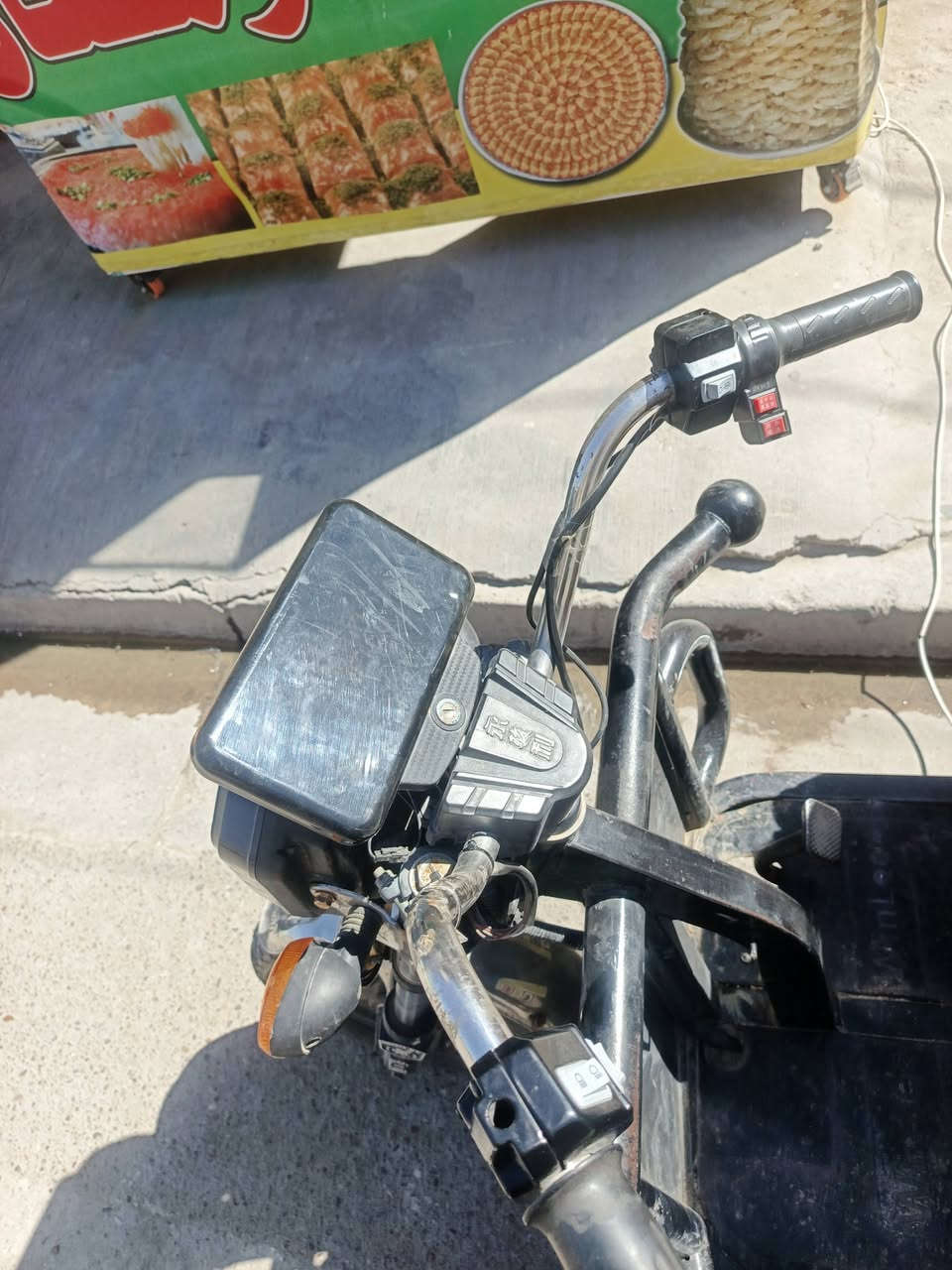 السلام عليكم للبيع باتريات جدد اشاير يمنه يسره عالي ناصي كهربائيات كله شغاله السعر 650 وبيعه مجال تأخذه علي الفحص


**إذا كنت صاحب هذا الإعلان وتريد حذفه لأي سبب، رجاءا أرسل رسالة إلى الدعم الفني**