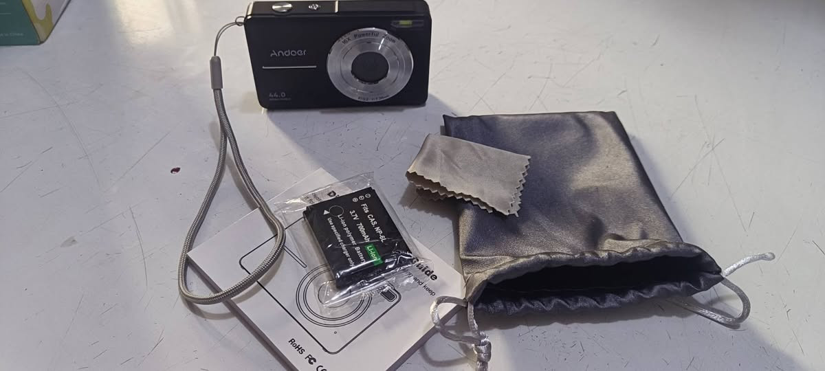 كاميرا ما اعرفها شسمها للبيع
قيم اليرضي الله وخذ 
المكان الناصريه مركز 
***********.         واتساب فقط
