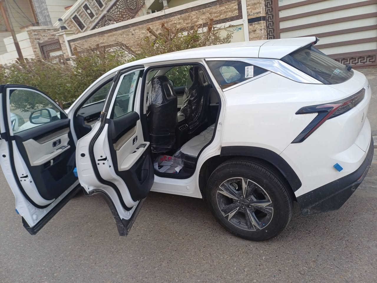 السلام عليكم
جيتور داشنك موديل ٢٦ شركة هارلم جيتور 

مرقم بغداد بأسمي ماشيه ٨٠٠ كيلو زيرو كفاله عامه 

تحكمات كشنات جلد قطعتين تبريد اوامر صوتيه 

السعر ٢٥ مليون و٢٥٠ الف دينار للتواصل *********** المكان فلوجه
