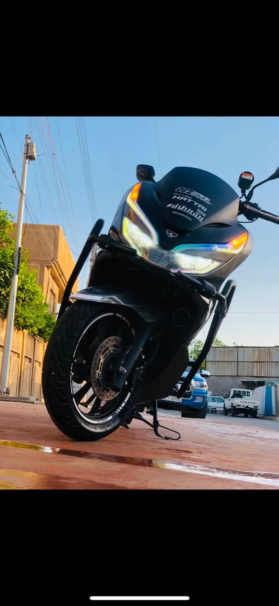 فقط

جيل 3 ياباني PCX

ماشية 24

حجم المحرك 150

اوراق المزاد موجودة دكهة تطلع بل يابان

حساس زدحام

ستان كهرباء 

لون نفطي مادري شمباني

مابيهة اي نقص 

دراجة كلهة بلادي مكاني الشعب سوق 4000

السعر21   وبيهة مجال هذا رقمي 
***********
