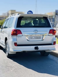 لاندكروز بريم • ٢٠١٣ • مكفوله