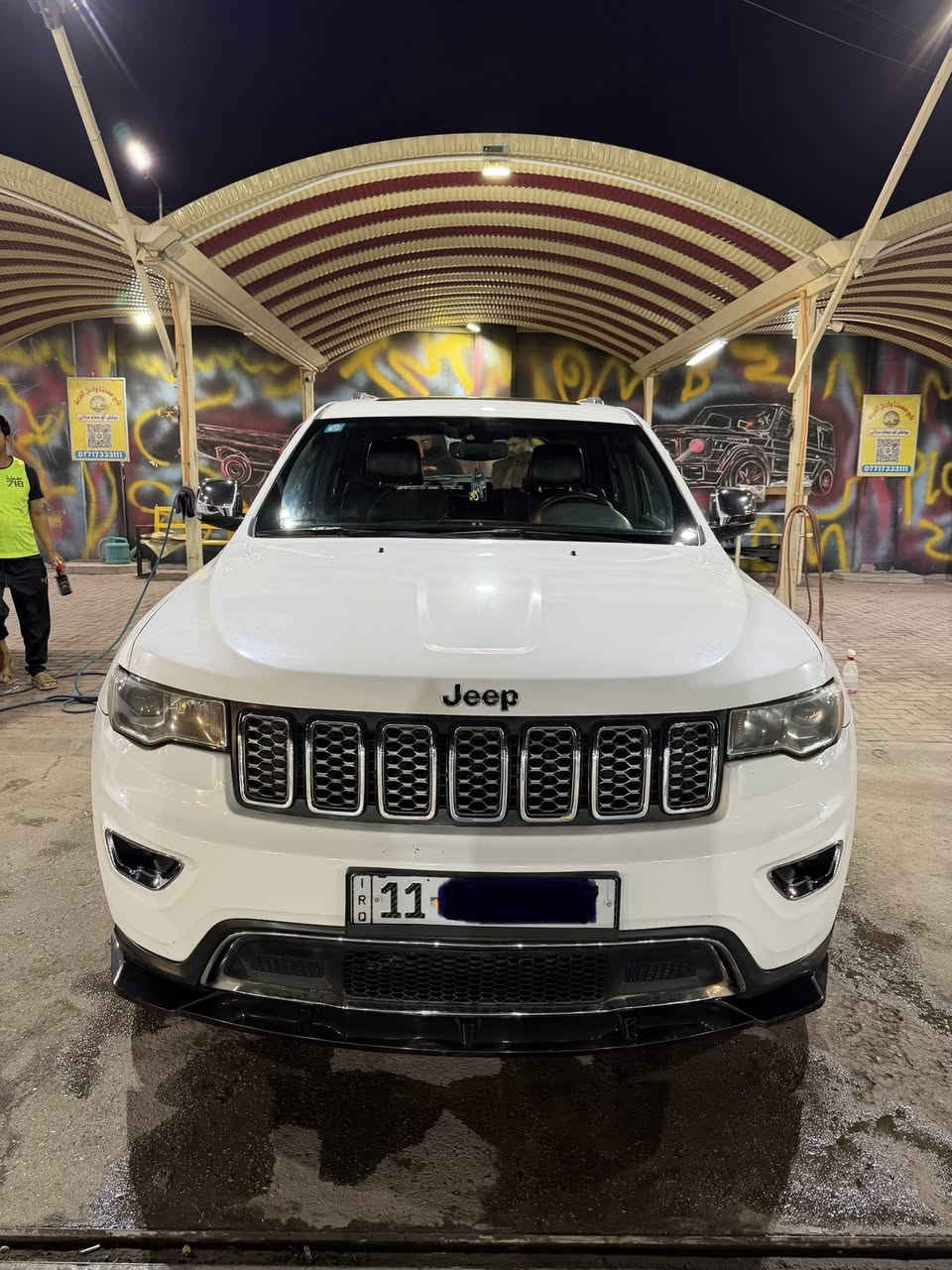 سلام عليكم
جيب كراند شيروكي ( ليمتد )  2020
قطعه وحده صبغ فقط البنيد بدون دواخل شرط سونار
رقم بغداد انكليزي تحويل مباشر  
مواصفات 
1- فتحه 
2- شاشه جبيره
3- داخل اسود ملكي
4- كشنات جلد تدفئه تبريد 
5- ستيرن تدفئه 
6- كامره دواره
7- حساس خلفي
8- اشاير بالمري 
9-توقف ذاتي 
10- صندوق كهرباء 
11- كشنات خزن ميموري 
12- رادار جانبي
13 كشنات كهرباء
ماشيه 95 الف 
مكينه 3600 ( 6 ) سلندر كير مكينه كفاله 
السيارة جديده كلش تخم تاير جديد
لا كلوب مشتغل ولا اي شي ولا اي نقص بيها
سعره 238 بيها مجال بسيط
للاستفسار ***********
مكانها بغداد حي القاهره
