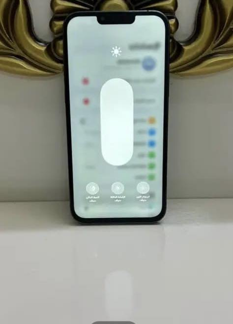 ايفون 13 برو ماكس لون زيتوني ذاكرة 256 بطارية 80 بلادي بس عندك شاشه مالته مبدله بس اصليه حيل خوش نوعيه و ضهر مفطور ولباقي مكفول كفاله عامه من فوك ليجوه من سماعات كامرات تك سيمكارت السعر 375 وبي مجال للتواصل واتساب ***********
