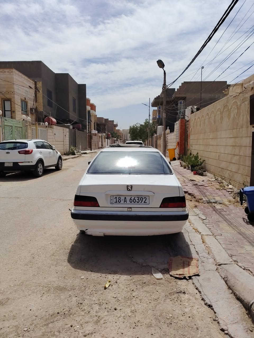 بيجو بارص ٢٠١٥ لبيع  سعرها ٥٢

حبيبي سياره كامله مكمله مكفوله كير ومكينه وتبريد شرط ثلج وحداديه، قبل يومين أمامي وخلفي وتخم تاير قبل أسبوع وكهربائيات جديده اادامه منظومه بانزين كلها جديده و مكفوله من ضربه وحادث بيها بس هلالات مصلحه وياك على شرط سونار مكان سيارة سماوة
***********
