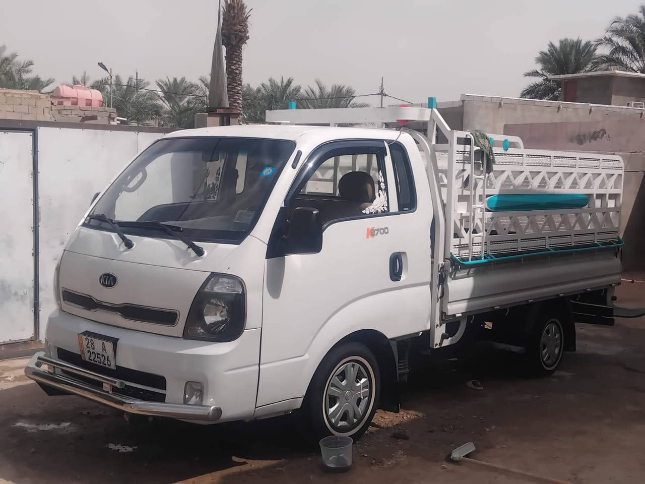 سياره كيا رقم نجف مديل 17 سياره ما نقصهه أي شي جاهزه سنويه ل28 مكان البصره ***********
