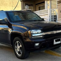 بلايزر موديل ٢٠٠٨  رقم بغداد سنويه بسمي  وقديمه عندي صارله اكثر من ٣ س...