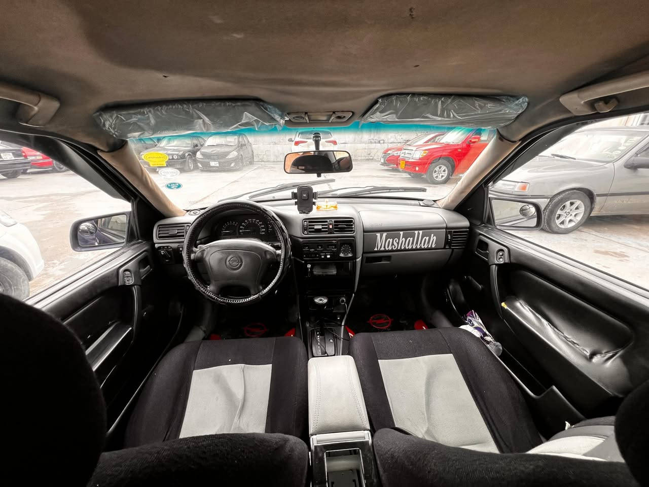 اوبل فكترا 20 
توماتيك
موديل 1995
عام بخ جمالية بدون ضربة 
دبل ايرباك 
سعر 49 ورقة بيها مجال 
***********
مكانها دهوك دوميز فايدة دهوك, العراق
