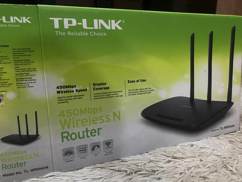 السلام عليكم
للبيع منظومة انترنيت 
راوتر عدد 2 
يو بي اس عدد 1 
تحويله ONU جيبون عدد 1 

الراوتر تب لنك + راوتر تيندا 
تاخذهن كاملات فقط تبرمجهن على بيتكم 
السعر 45 الف وبيهن مجال 
مكاني بغداد مدينة الصدر 
رقمي : ***********
