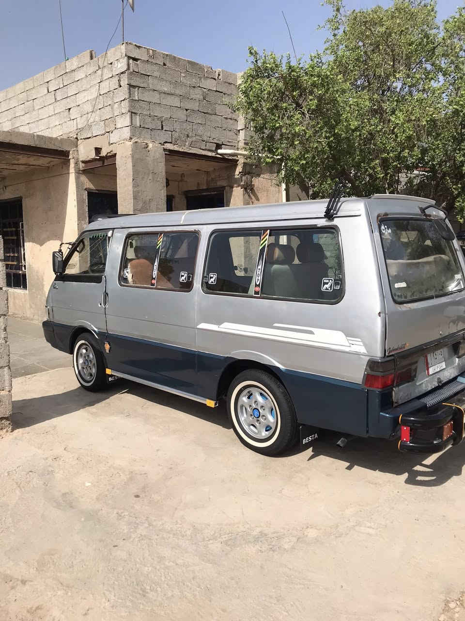 السلام عليكم كيا بستا موديل ١٩٩٤ رقم ديالى الماني مصفره مرور وهيئة كير مكينه اكسل كهربائيات تخم تاير صدر جديد مكفولات سياره جاهزه كبل للشارع مذب عليهة ربع دينار مكان السيارة بغداد للاستفسار الاتصال على ***********
