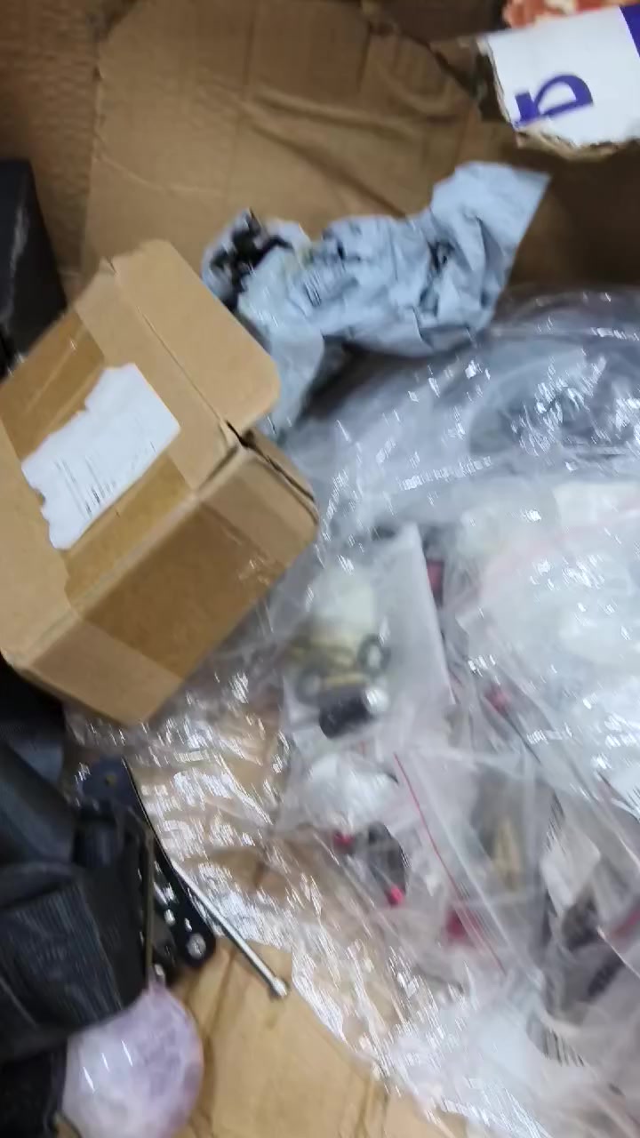 الي عل باب الله شلعة ب ٦٠ الف تخدمك سعر GPS والله


**إذا كنت صاحب هذا الإعلان وتريد حذفه لأي سبب، رجاءا أرسل رسالة إلى الدعم الفني**