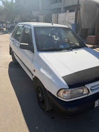 ٢٠١٠ • أوراق • عند البياع