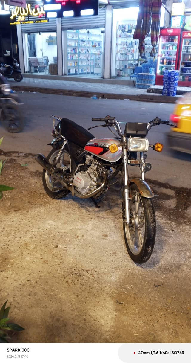 سلام عليكم ورحمه الله وبركاته اخواني الاعزاء عندي هاي دراجه للبيع مكاني بغداد سعر الدراجه 400 وبيهه مجال لطيبين وهاذ رقمي للتواصل مع ***********
