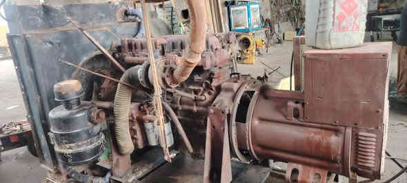 افيكو ١٨٠ كي في
عنوانه الكوت
***********
