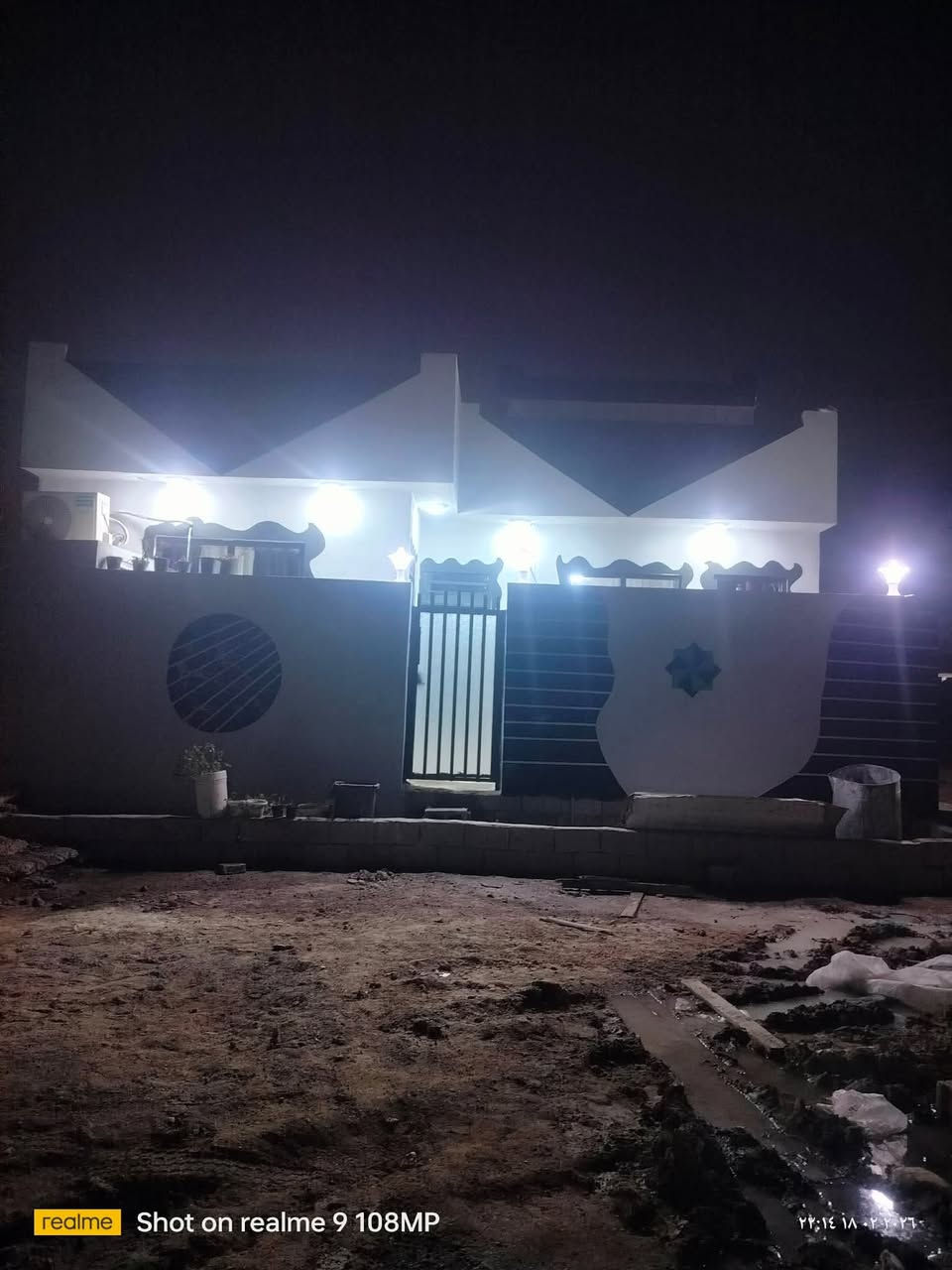 بيت150م مربع بزراعي مال 55خلف جامع الراشدين**بي نواقص قليلة  وصبه مو سيراميك 😍سعر مناسب وقريب ع شارع العام **

#السعر *43مليون وبي مجال/الفيديو موجود عندي 

***********واتس
***********
