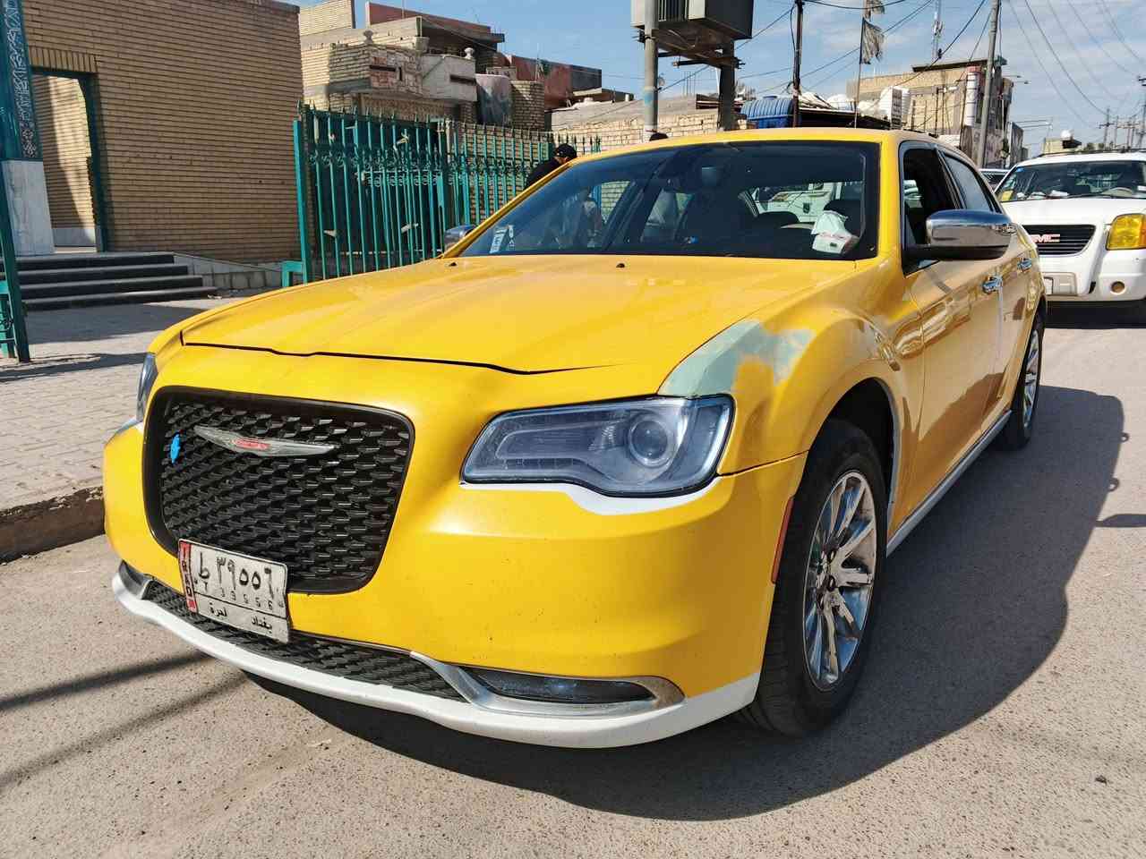 سلام عليكم سياره موديل  2011 محدثه 2021 سعر 150وبيه مجال بيه خط بصره بغداد رقم بغداد بلاديه حادثه  جاملغ وره سايق مكفوله من كص رقم  ***********
