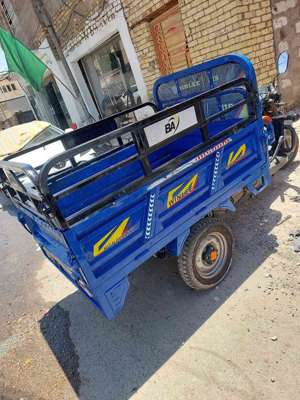 البيع الحجم الكبير مابيه اي نقص جاهزه بطاريات كبار مصطره سعر 950 سكن بغداد متواجد خاص او هاذه رقمي تحياتي ***********
