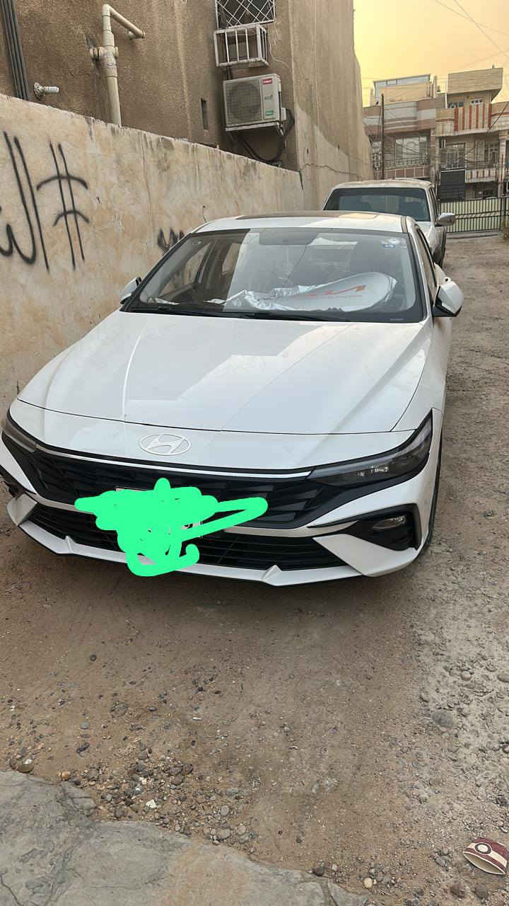 الإنترة موديل ٢٠٢٤ ماشية 36الف فعصة بل قمارة ورصعتين بل تكمه اثر غصن شجرة وكع علية سعر١٣٥ بيه مجال قليل ***********
هزة وسنوية جديد رقم اربيل
