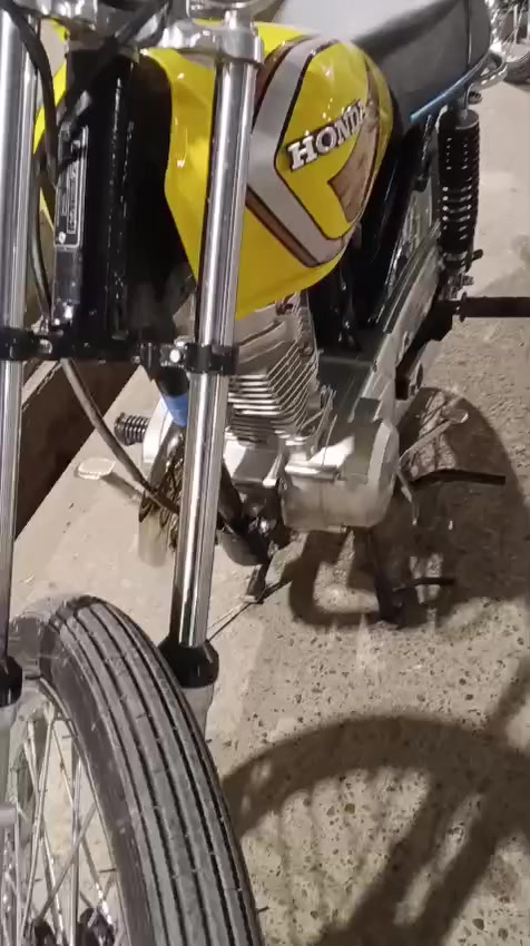 سلام عليكم شباب دراجة سكنر لبيع دراجة 26 خراض كله صلي ما متعوبه بسمي مكينه ما مفتوح لي ريده يجي خاص


**إذا كنت صاحب هذا الإعلان وتريد حذفه لأي سبب، رجاءا أرسل رسالة إلى الدعم الفني**