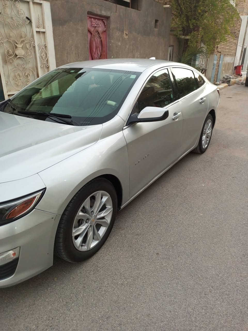 السلام عليكم 
شفرليت ماليبو موديل 22 ذي قار 
معوقين تجيك وكاله من لمعوق
1500,تيربو 
سنويه جديده الى 2029
سعره 120$
صور حادثه مرفق وي صور 
للاستفسار الاتصال على الرقم 
***********
